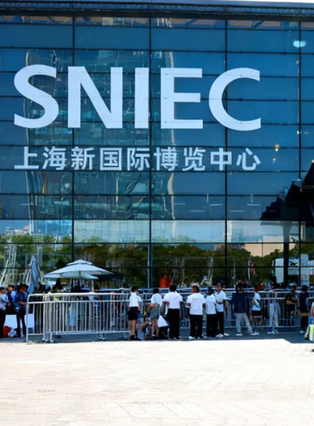 2025 China Laundry Equipment Exhibition: Die sorgfältige Handwerkskunst von SeaLion Machinery trägt dazu bei, die Herausforderungen der neuen WS/T 508-Vorschriften zu meistern.
